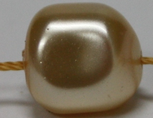 Light Gold Baroque Pearl